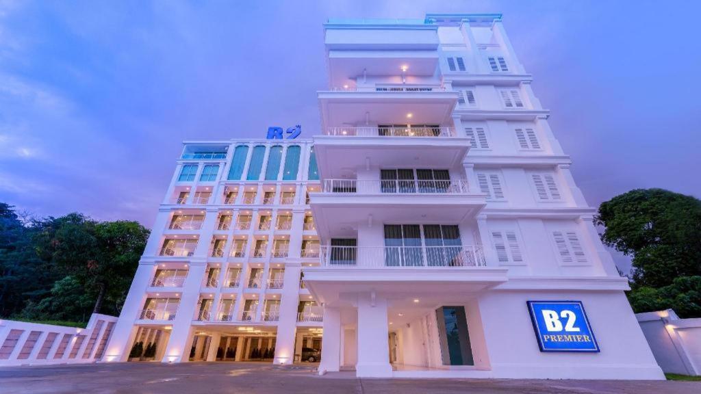 Hotel B2 Premier 4*